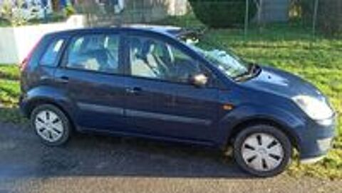 Annonce voiture Ford Fiesta 2000 