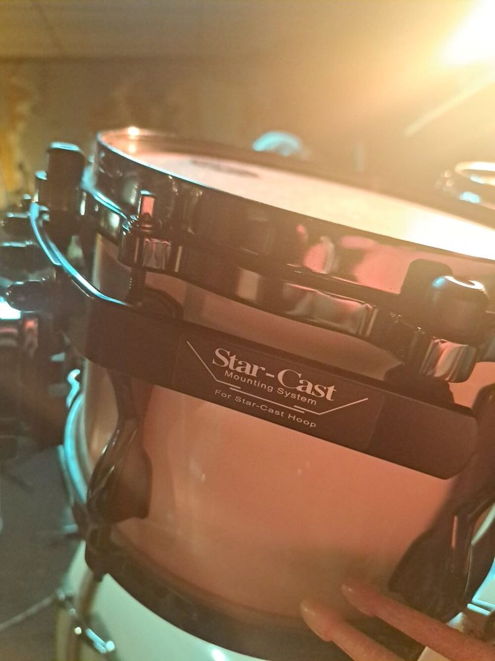 Batterie TAMA Superstar Hyperdrive 6 f&ucirc;ts Sugar White Instruments de musique