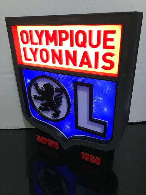 Lampe LOGO OLYMPIQUE LYONNAIS clairage leds  piles 29 Vorey (43)