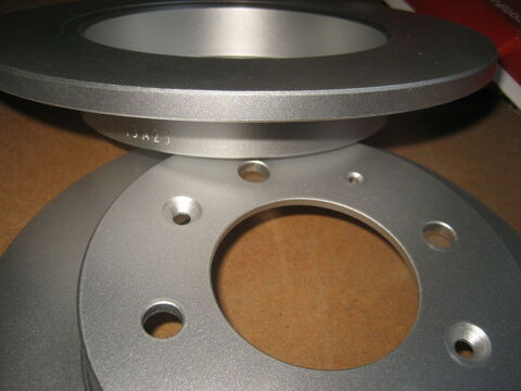 Pi&egrave;ces et &eacute;quipements Voiture Pi&egrave;ces et &eacute;quipements Voiture  occasion Saint-Geni&egrave;s-de-Comolas 30150