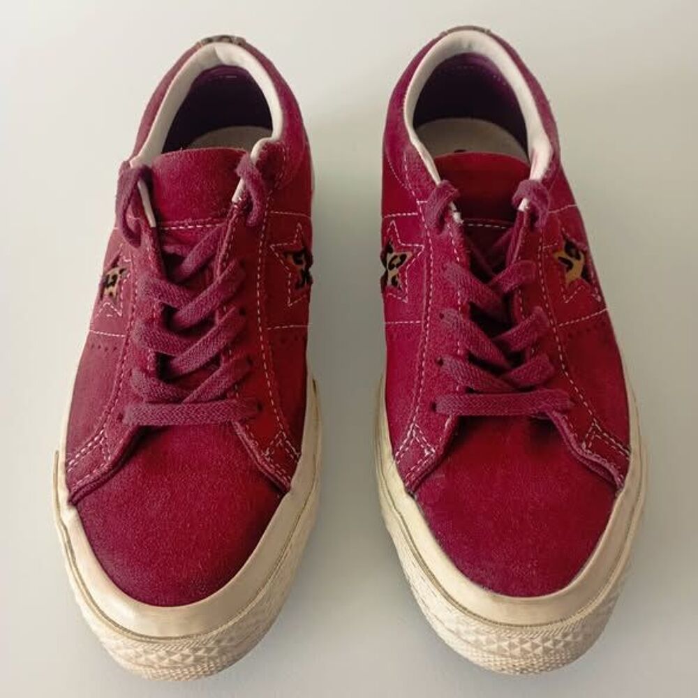 Converse bordeaux panth&egrave;re Chaussures