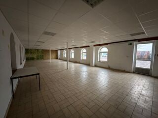  Atelier à louer 2/3 pièces 425 m²