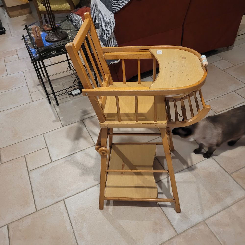 CHAISE HAUTE COMBELLE Puériculture
