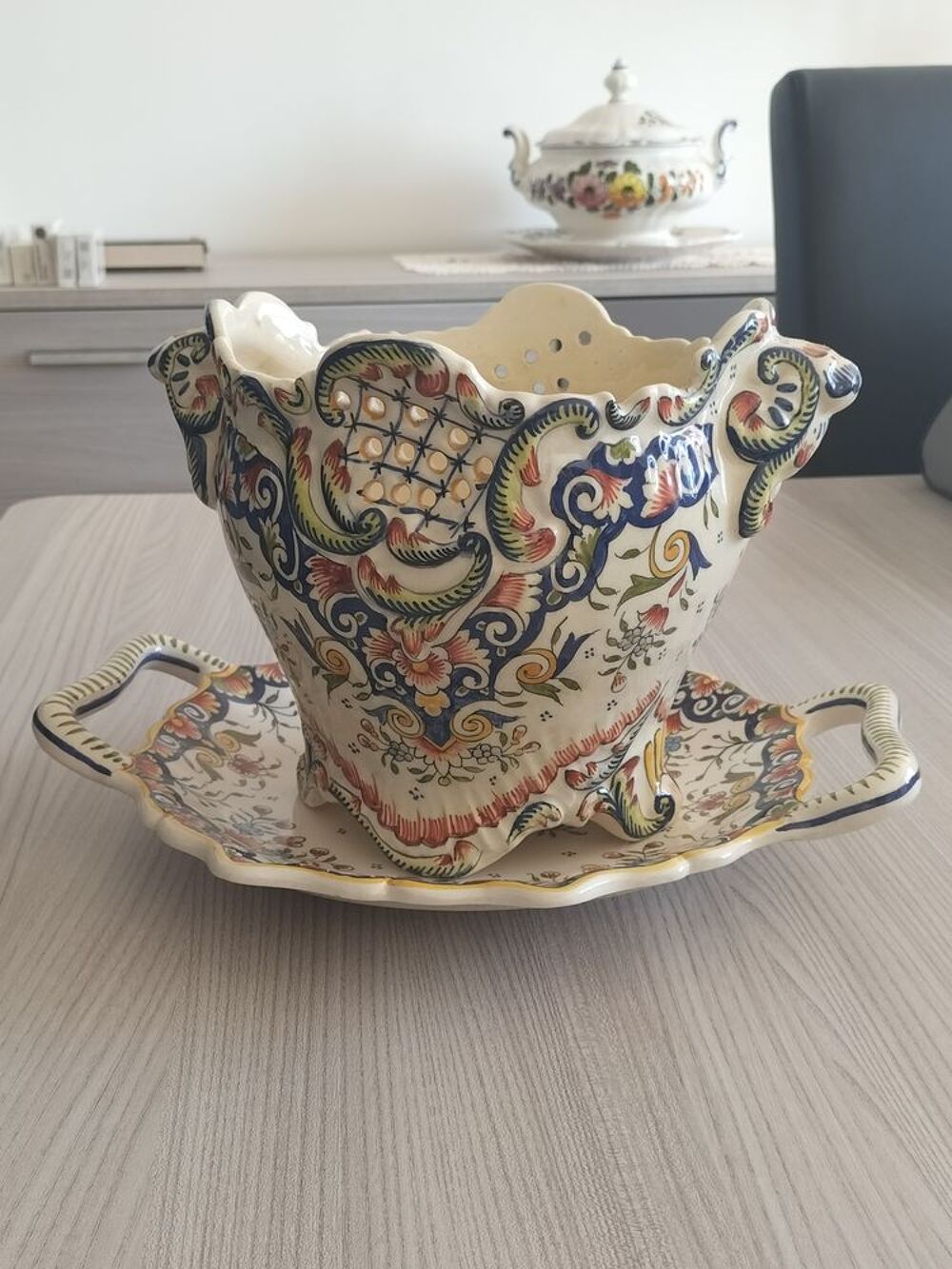 porcelaine VIEUX ROUEN 