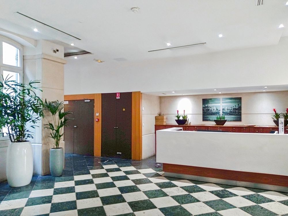   Trouvez un espace de bureau à Paris Madeleine  pour 1 personne où tout est pris en charge Paris 8
