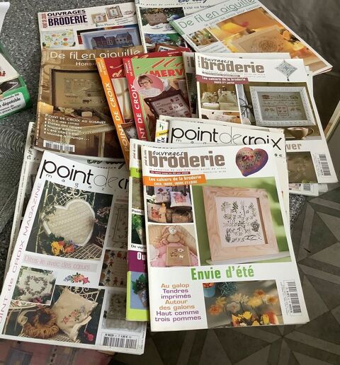 Pour les fondues de broderie au point de croix. 20 Urville-Nacqueville (50)