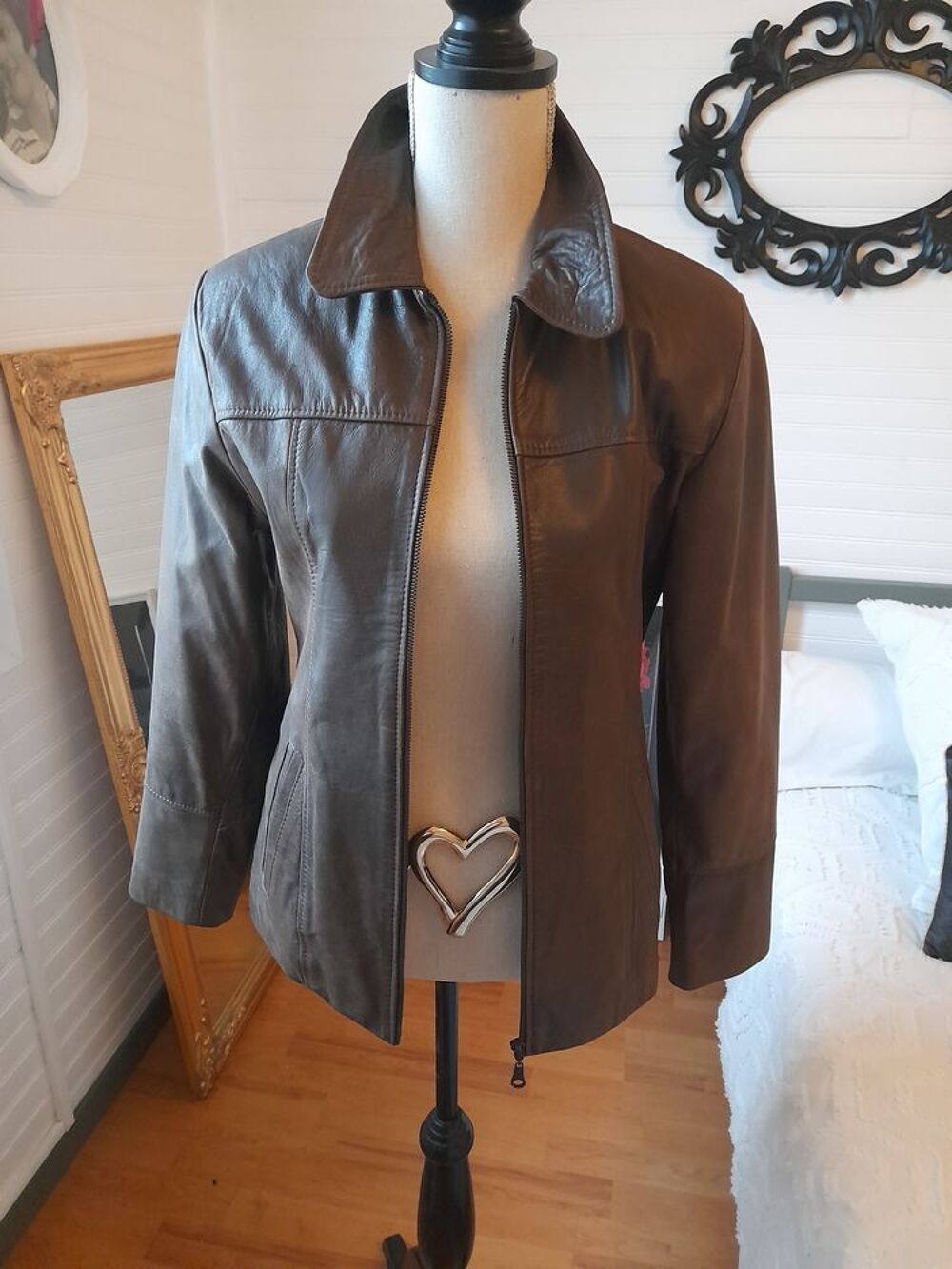 Veste cuir V�tements