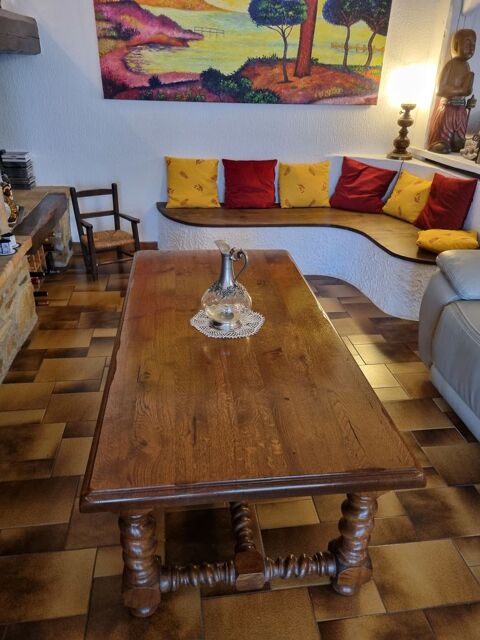 Table de salon en ch�ne massif. Ex.�tat  95 Andernos-les-Bains (33)