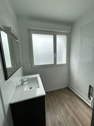  Appartement à louer 2 pièces 52 m²
