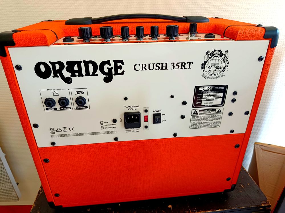 Ampli orange Crush 35 RT avec coffre de transport Instruments de musique