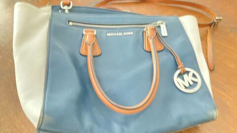 vide dressing sacs   main 120 Nmes (30)