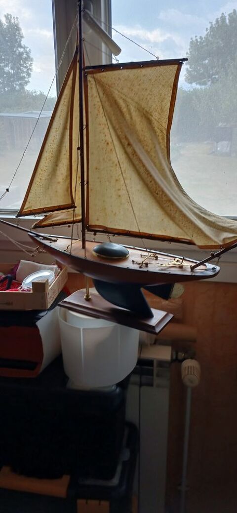 Voilier dcoratif 40 Martres-de-Rivire (31)