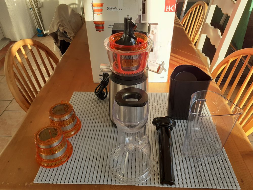 Extracteur de jus Electroménager