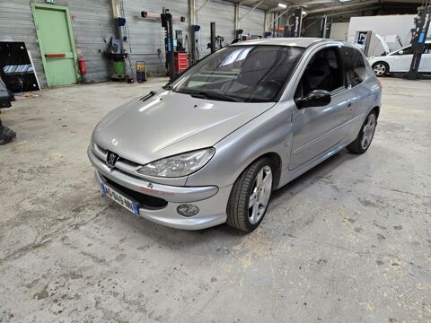 Peugeot 206 2.0e - 180 RC