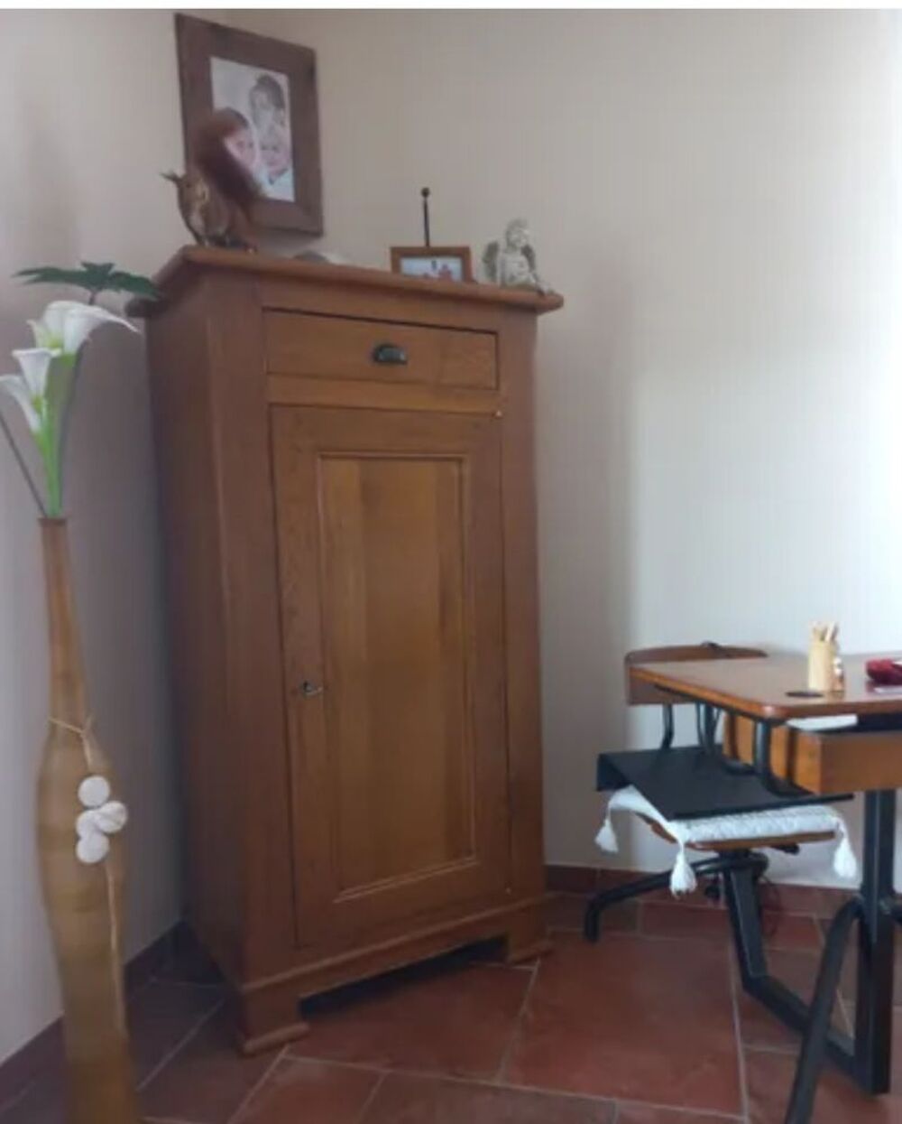 Salle &agrave; manger en ch&ecirc;ne massif Meubles
