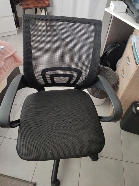 Fauteuil de bureau 25 Saint-Laurent-du-Var (06)