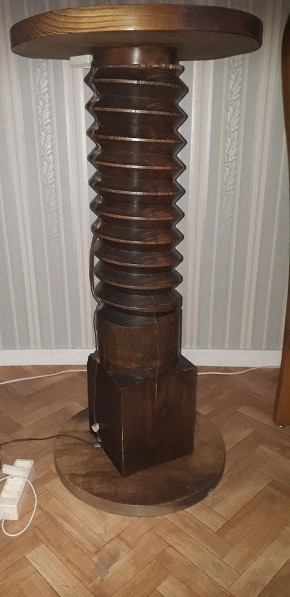 Console sur vis de pressoir Meubles