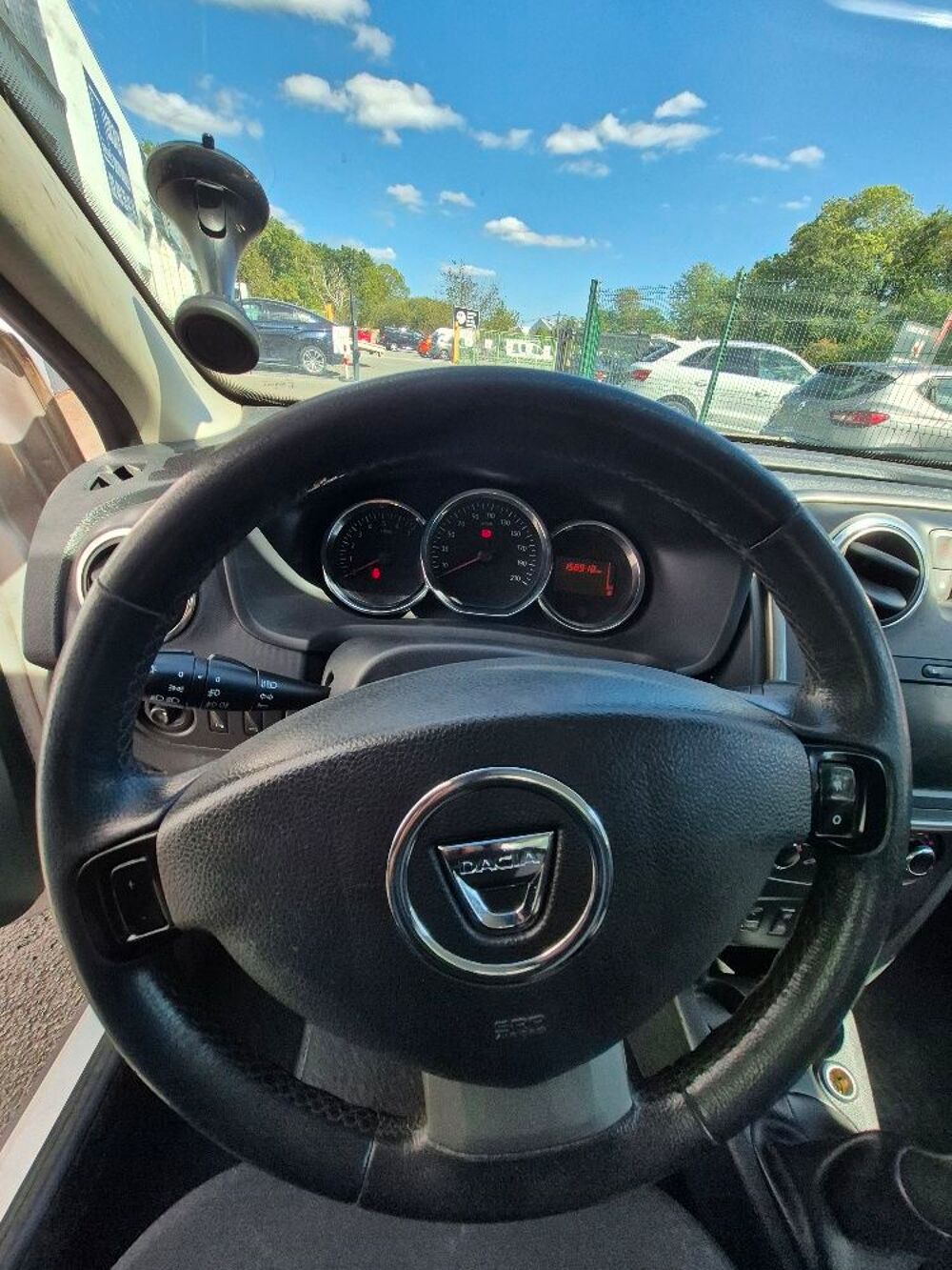 Sandero 1.5 dCi 90 FAP Stepway Ambiance 2015 occasion 49070 Saint-L&eacute;ger-de-Lini&egrave;res