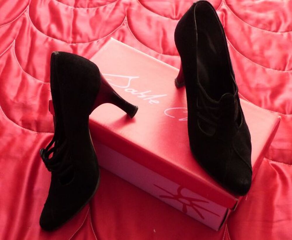 Chaussures femme daim noir taille 37 Chaussures