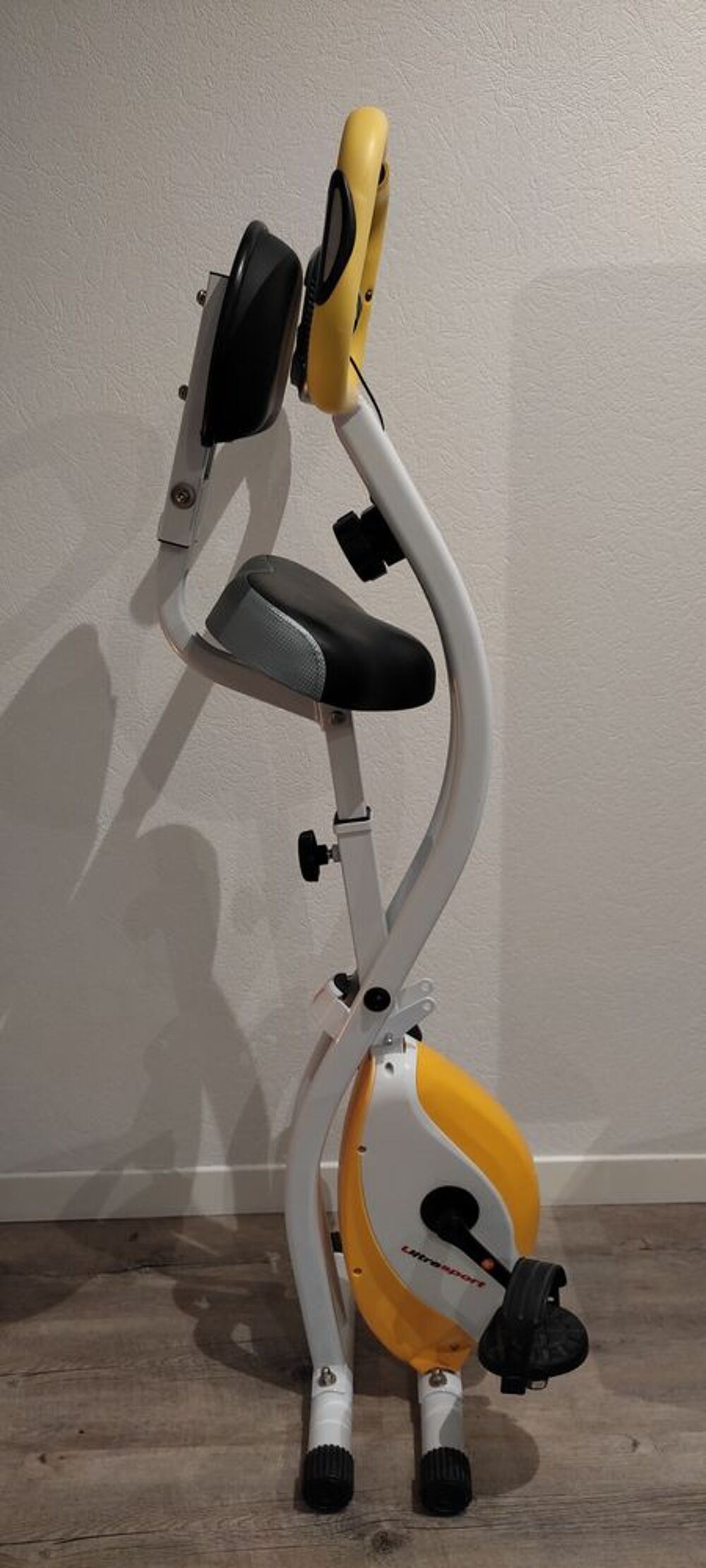V&eacute;lo d'appartement. Sports