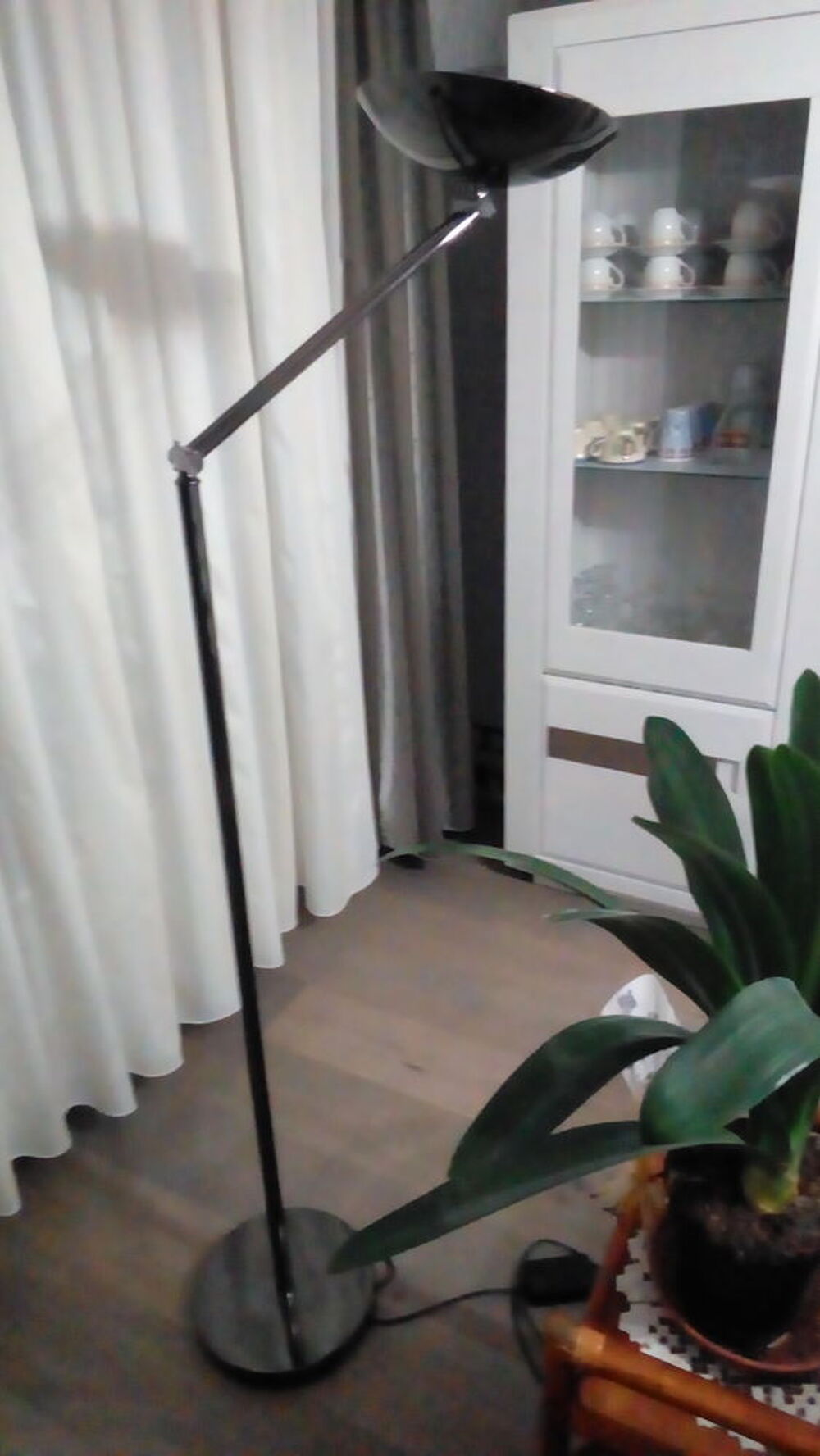 LAMPADAIRE HALOGENE Décoration