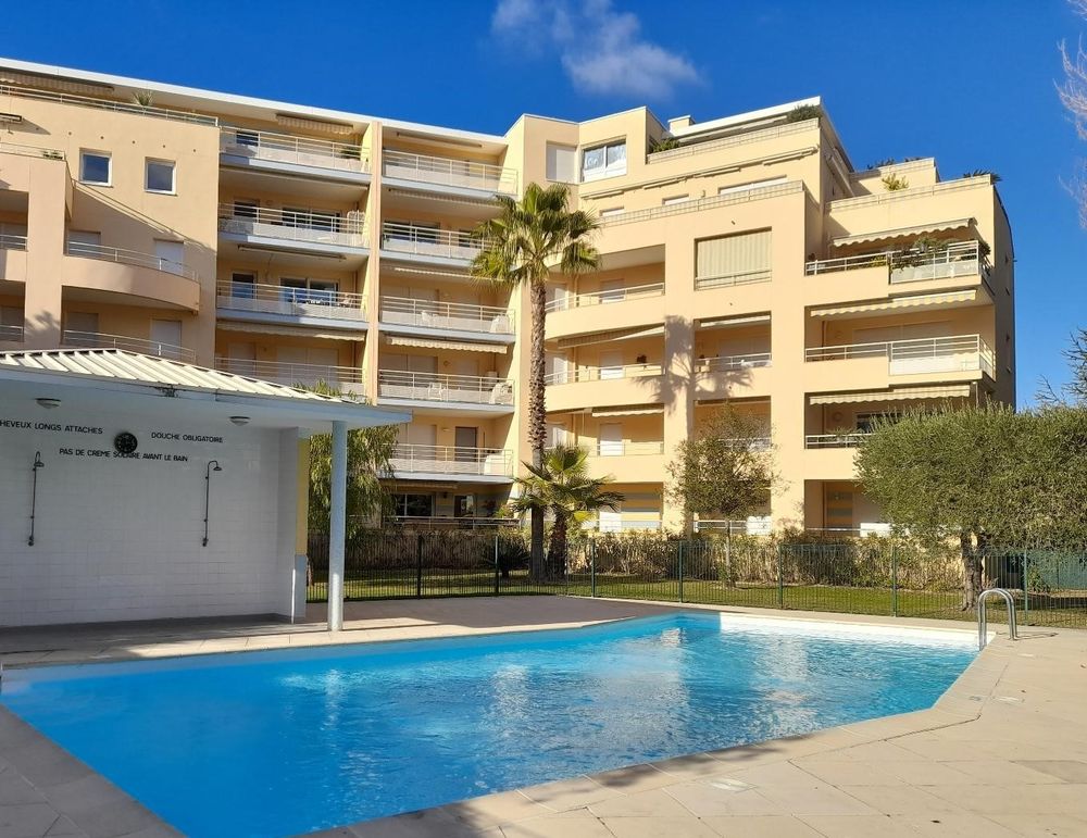   F2 mer Provence-Alpes-Côte d'Azur, Fréjus (83600)