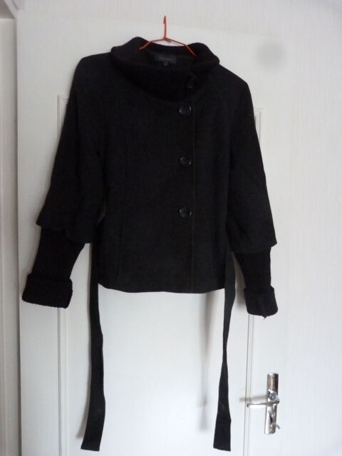 Haut de couleur noire; 2 Pleslin-Trigavou (22)