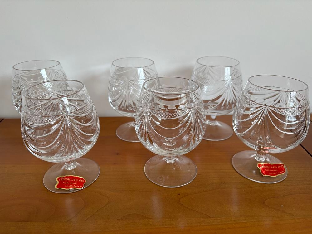 36 Verres en cristal plus carafe Cuisine