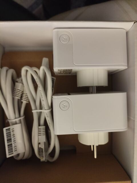 Prises CPL + R�p�teur WiFi 80 Pompignac (33)