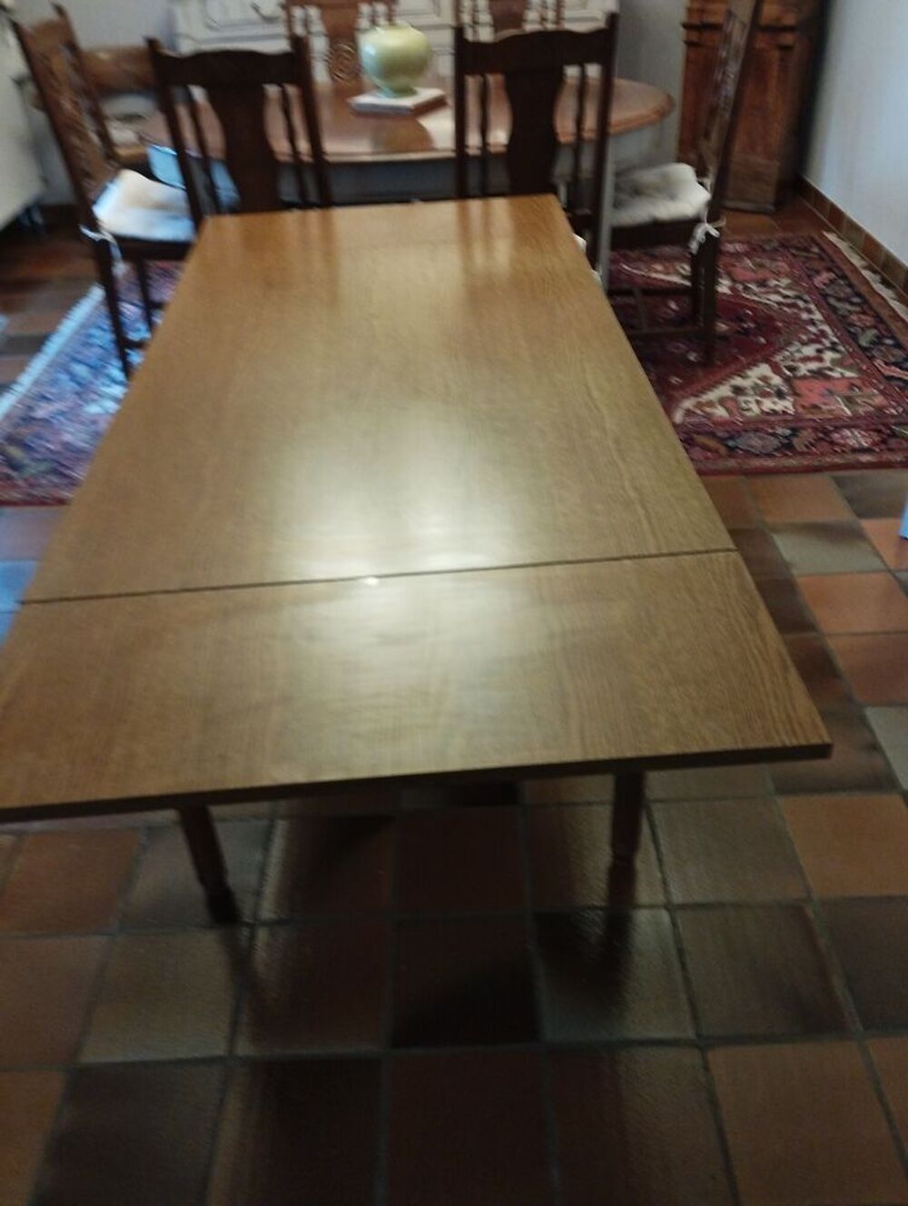 table de cuisine . Meubles