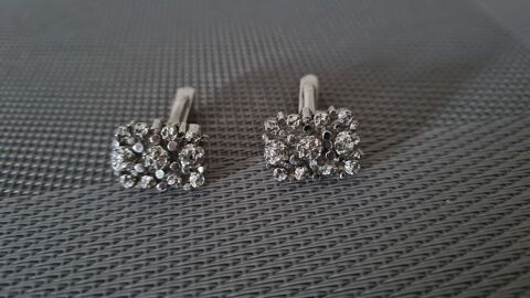U ne paire de Boutons de manchettes 8 Talmont-Saint-Hilaire (85)