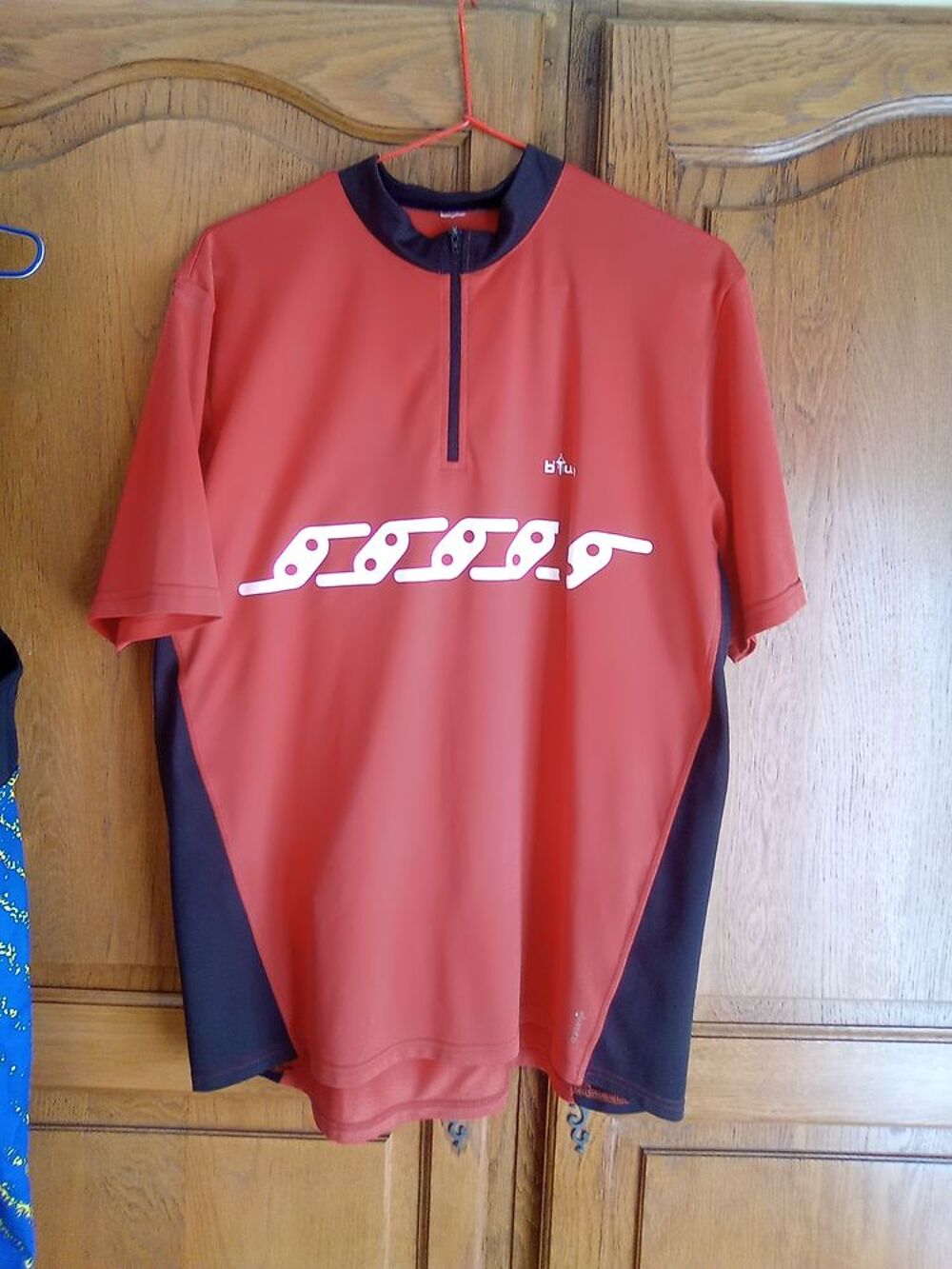 veste v&eacute;lo manches courtes Vêtements