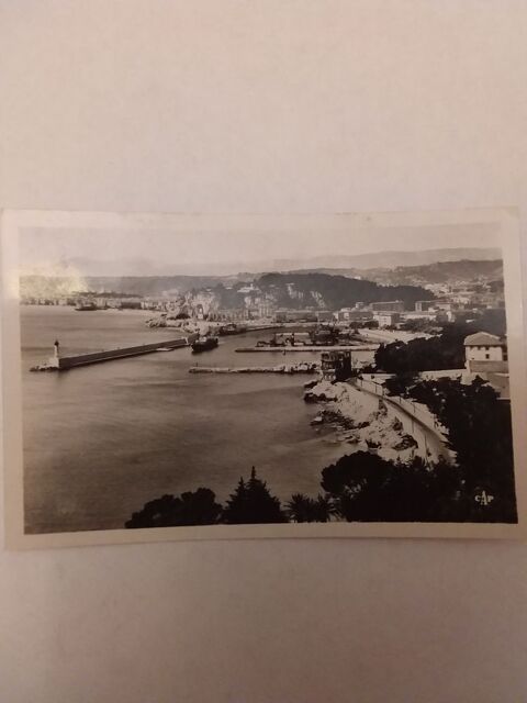 Carte postales moderne Departement 06 3 Lisieux (14)