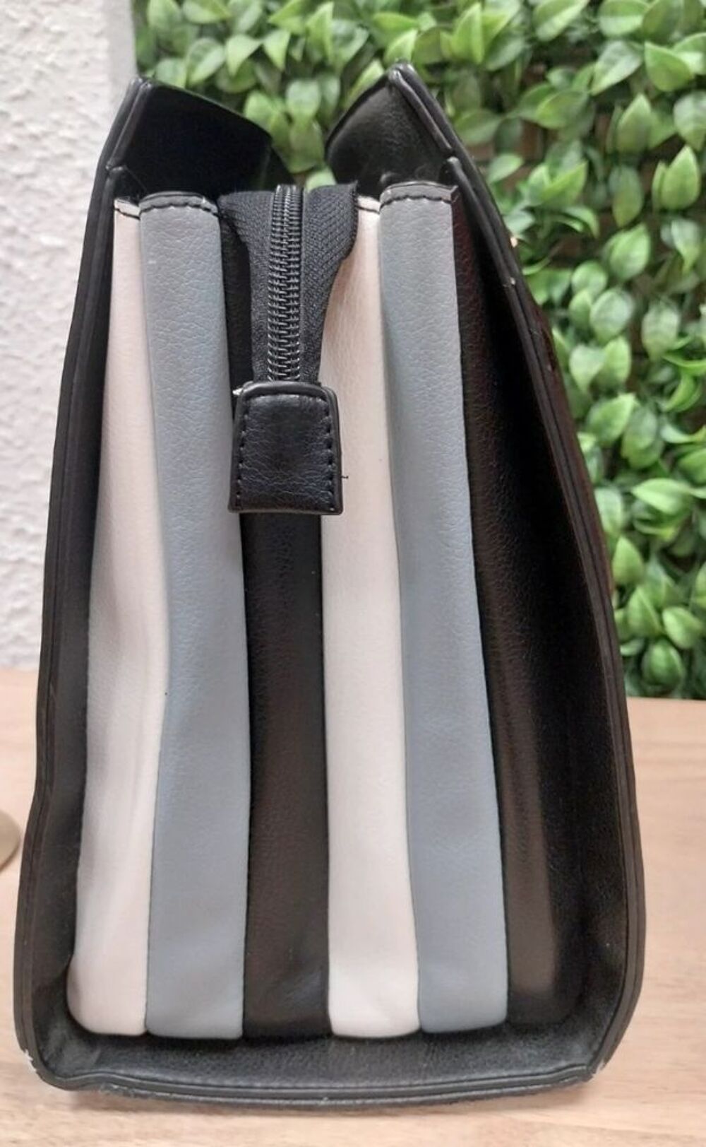 Sac &agrave; main noir Catwalk Vêtements