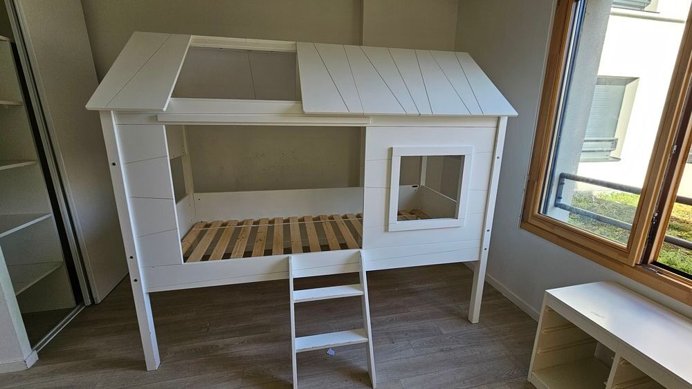 Lit cabane Mobilier enfants