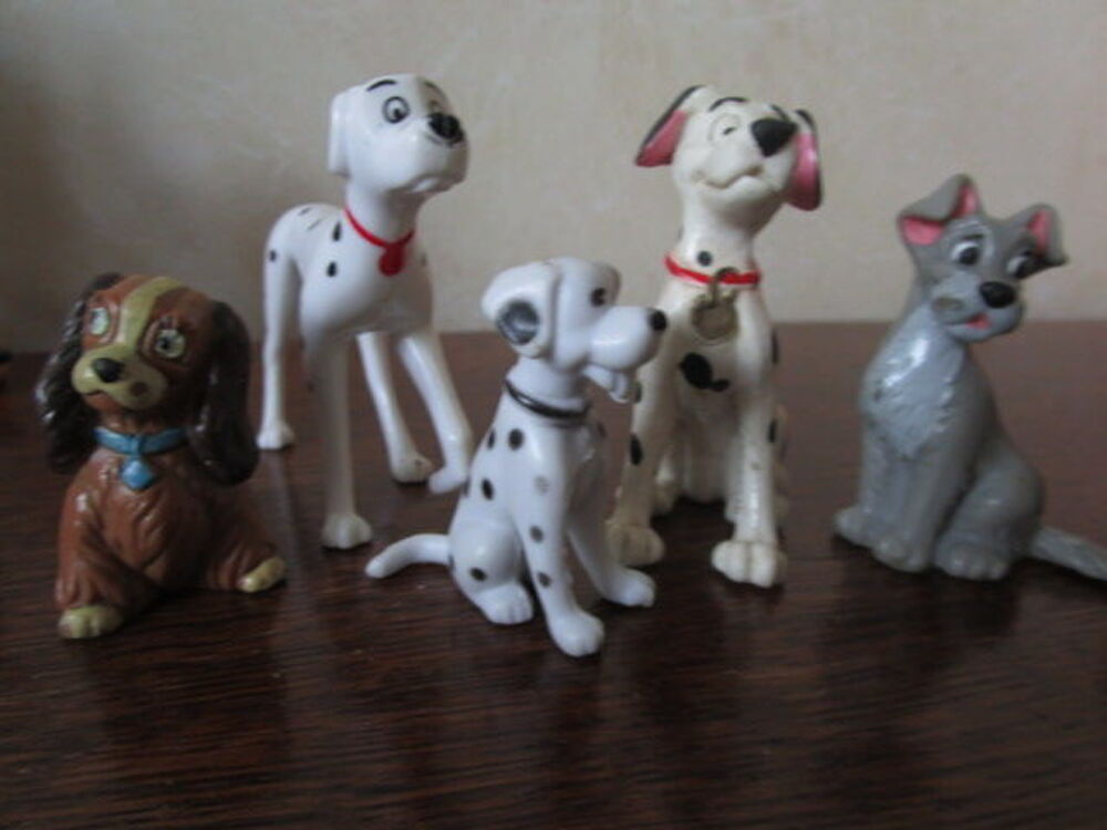 Jouets - Lot de 5 animaux - CHIEN de DISNEY Jeux / jouets