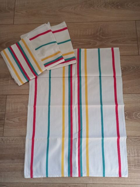 Lot de 4 torchons ray� Val de S�vre vintage 15 Villiers (86)