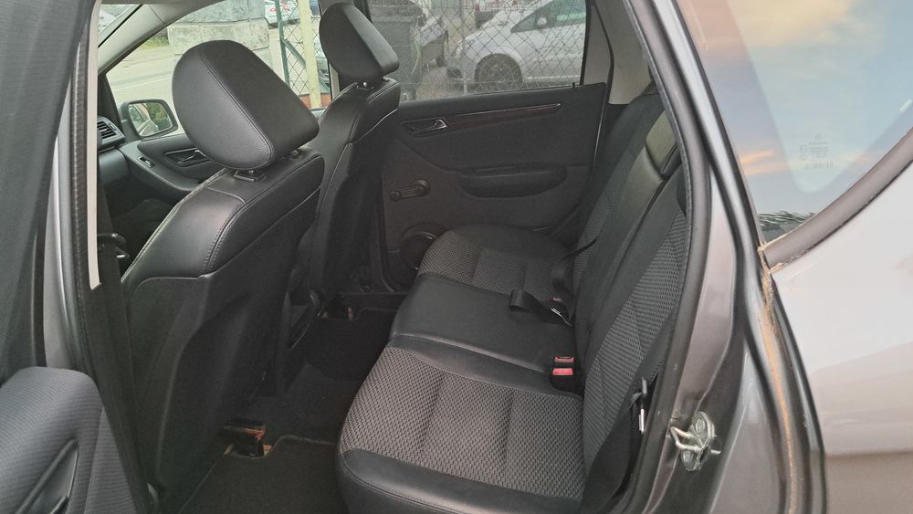 Classe A 180 CDI Classic Autotronic CVT 2010 occasion 01630 Saint-Genis-Pouilly