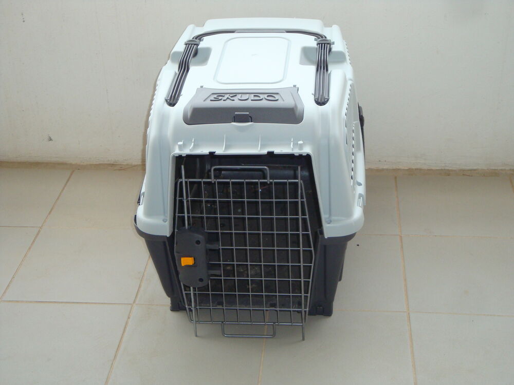    caisse de transport pour animaux (chien)  