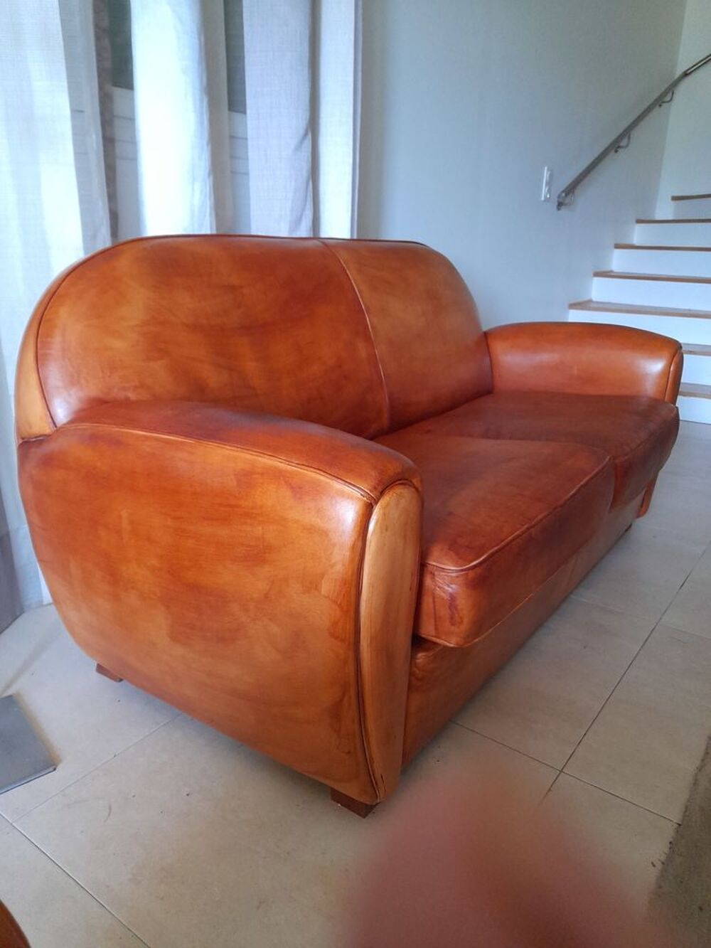 Canap&eacute; 2 places , fauteuil et pouf cuir basane cleyborne Meubles