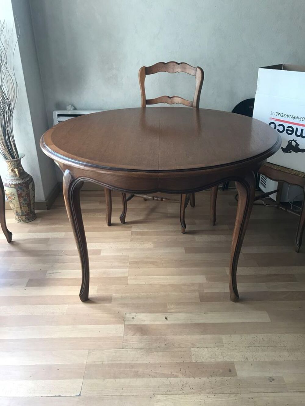 Table et 4 chaises en ch&ecirc;ne Meubles
