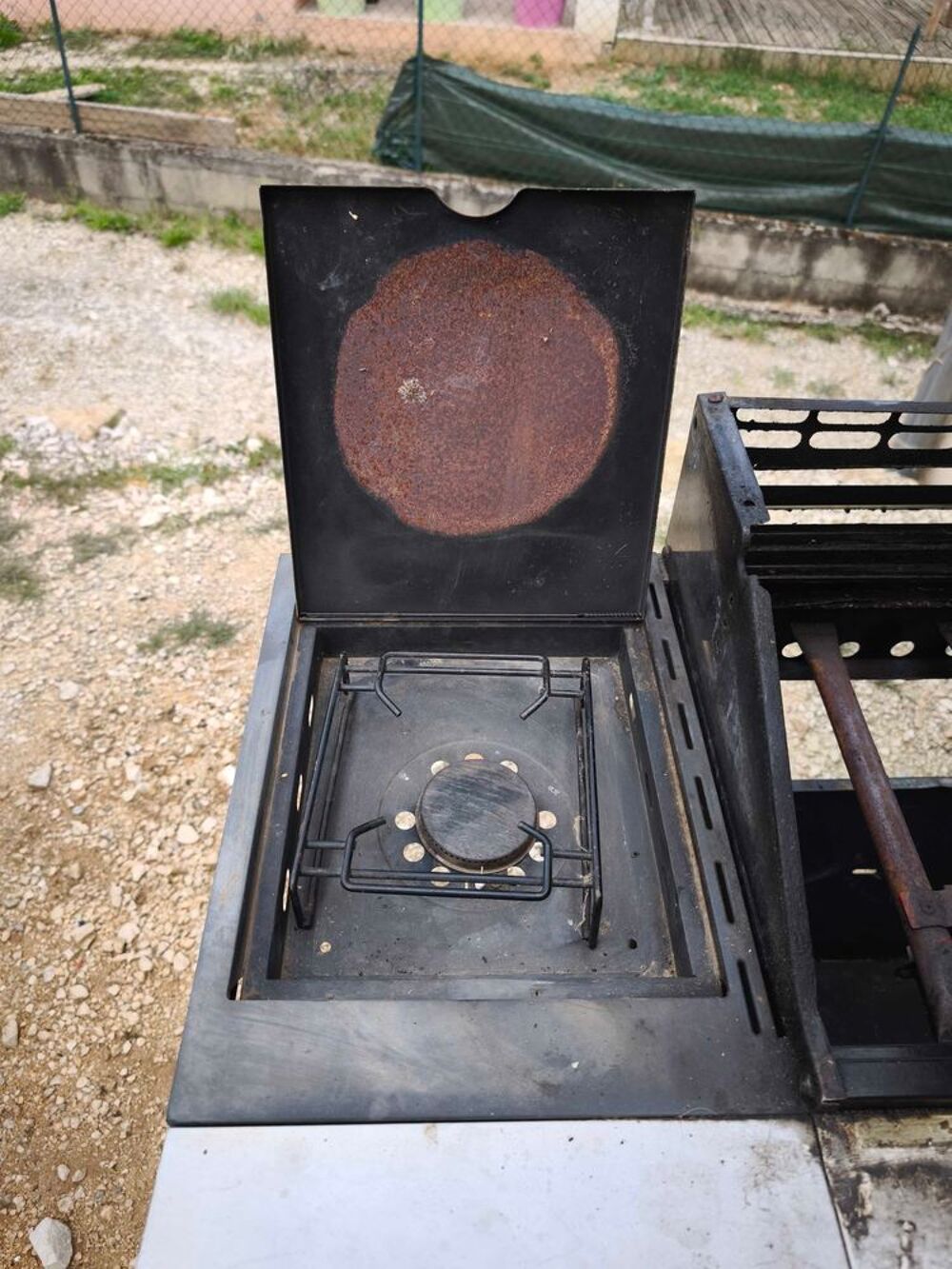Barbecue gaz 4 feux plancha et grillades Electroménager