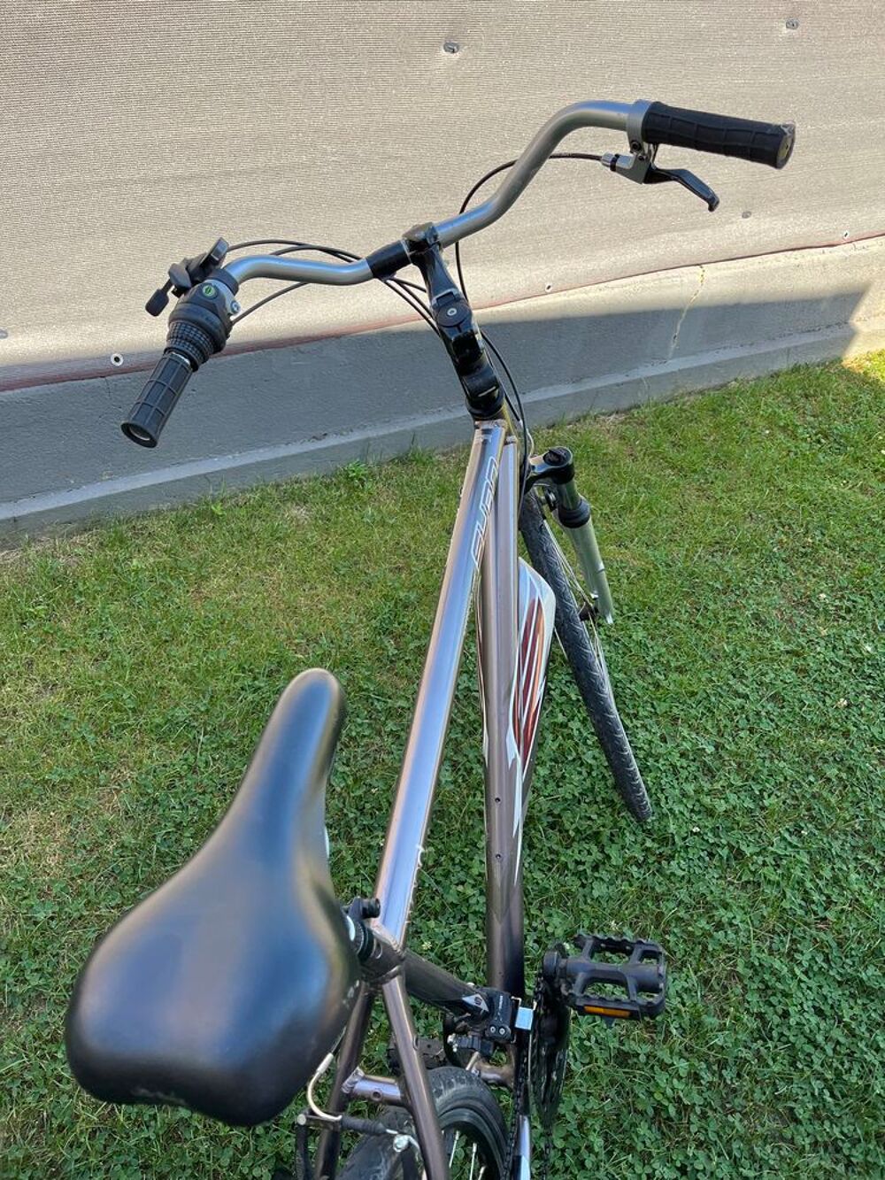 v&eacute;lo vtc marque Sunn Sports