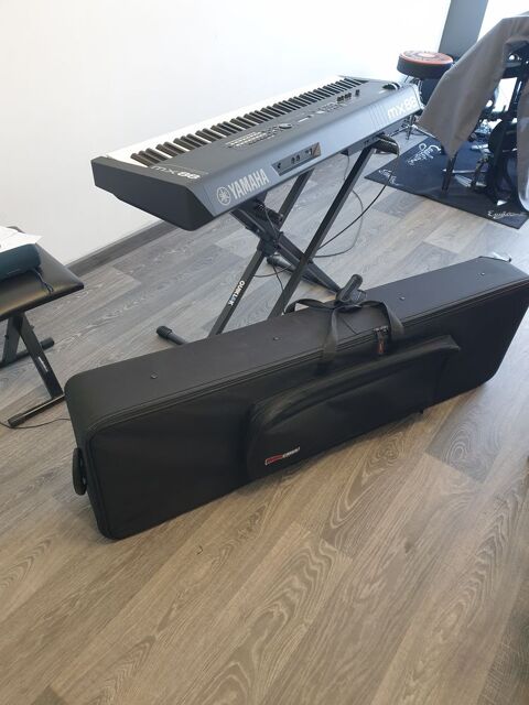 piano yamaha mx88 quasi neuf 550 La Fert-sous-Jouarre (77)