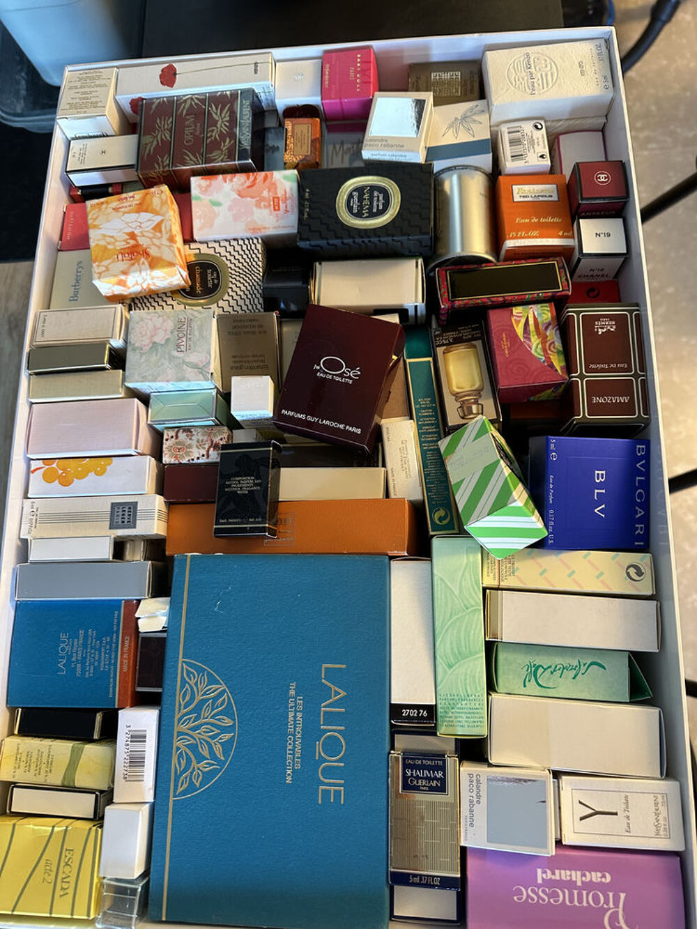 Collection de parfums (~700 flacons) 