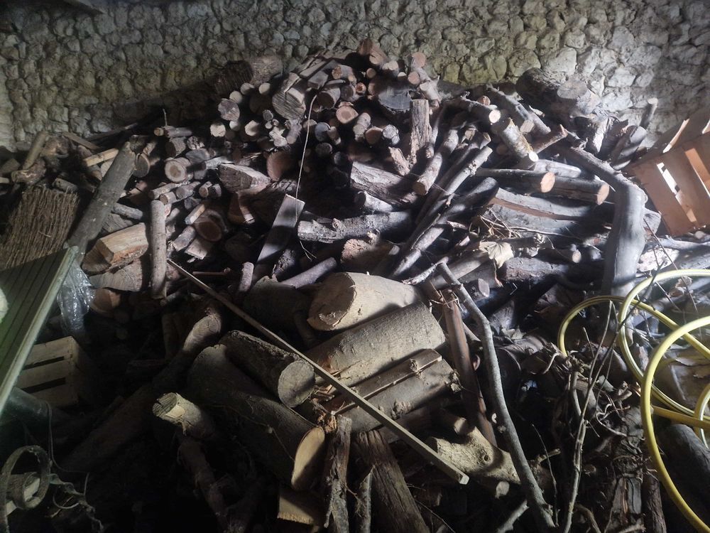 bois chauffage 300 euros Bricolage