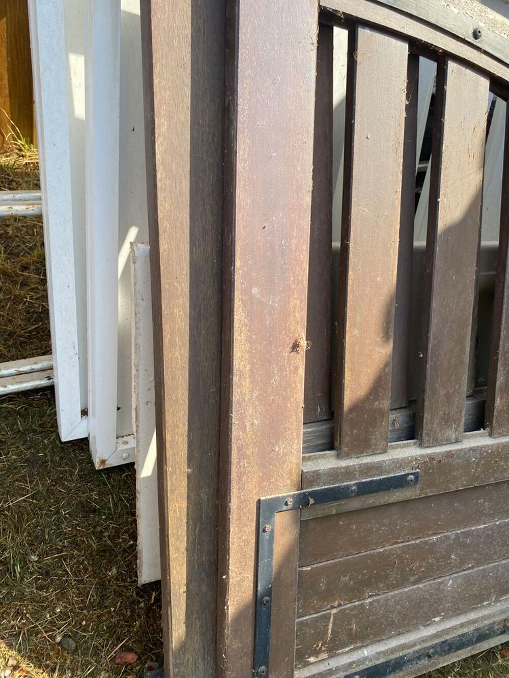 portail en PVC excellent etat Jardin