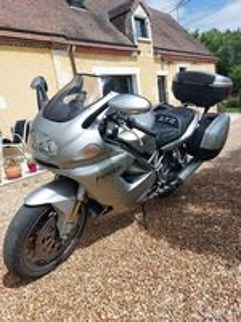 DUCATI 2002 occasion 61260 La Rouge
