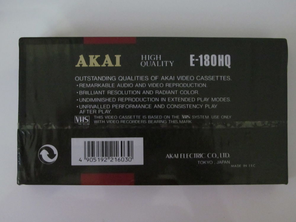 VHS AKAI E-180 neuf sous blister Photos/Video/TV
