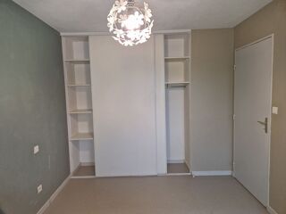  Appartement à louer 2 pièces 47 m²